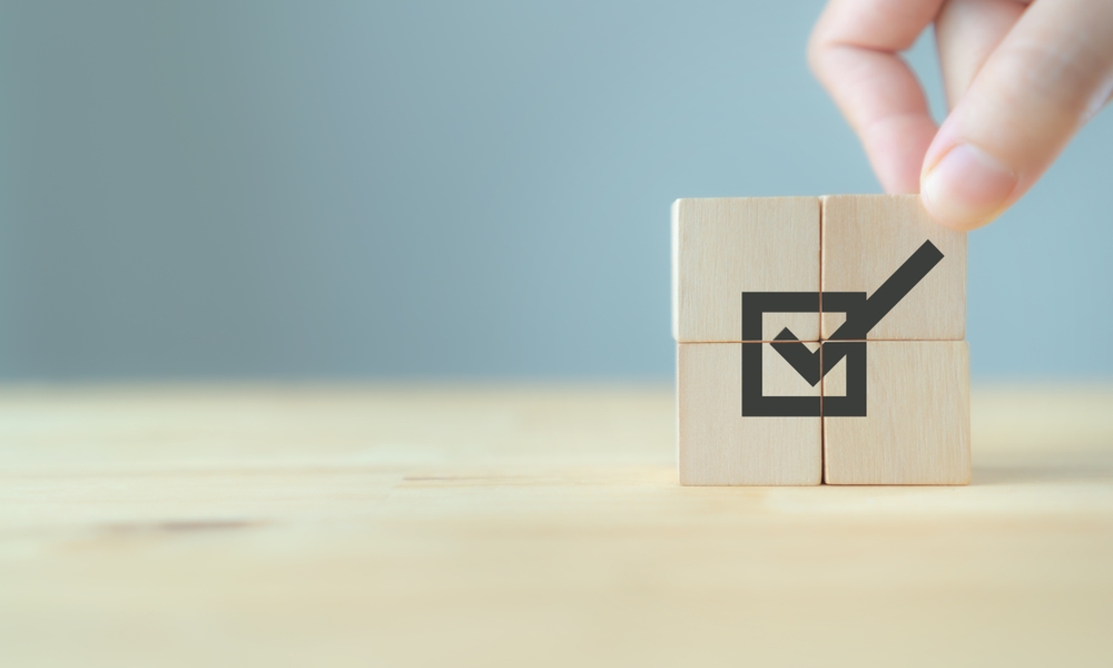 委託清掃の契約で注意すべき法律とは？トラブルを防ぐための実践ポイントを紹介のアイキャッチ画像